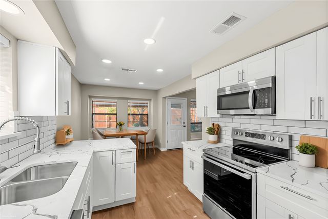 6610 Glen Falls Drive, Arlington, TX 76001