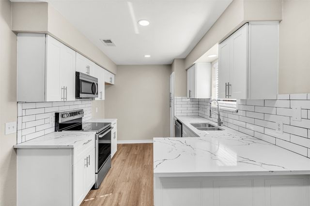 6610 Glen Falls Drive, Arlington, TX 76001