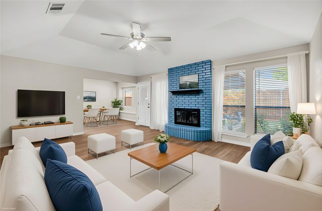 6610 Glen Falls Drive, Arlington, TX 76001