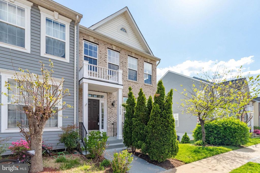 15688 WILLIAM BAYLISS CT, Woodbridge, VA 22191