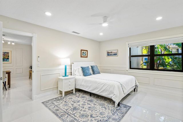 2016 SW 29th Court 5b1, Delray Beach, FL 33445