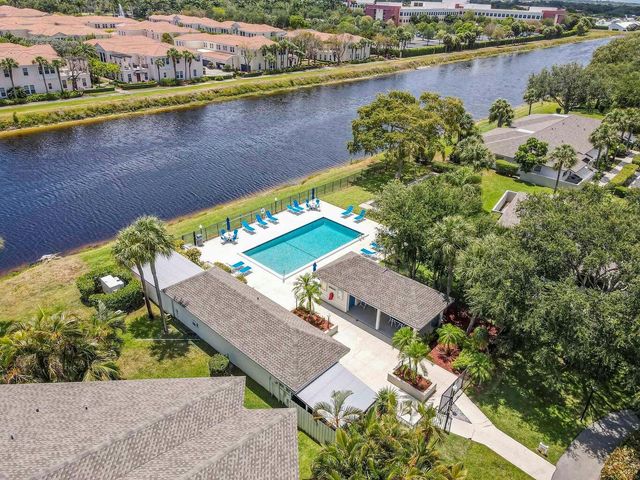 2016 SW 29th Court 5b1, Delray Beach, FL 33445