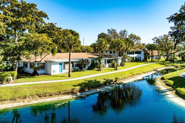 2016 SW 29th Court 5b1, Delray Beach, FL 33445