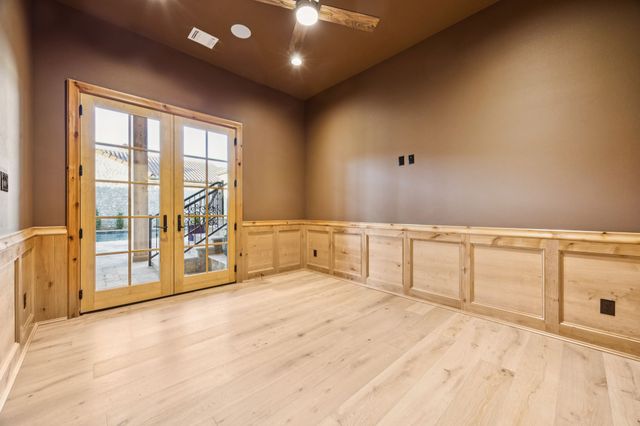 16 Catalonia Drive, Westlake, TX 76262