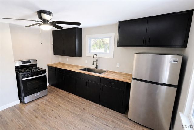 92 Sharon Parkway, Lackawanna, NY 14218