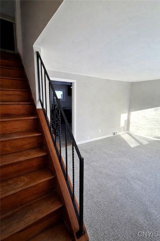 92 Sharon Parkway, Lackawanna, NY 14218