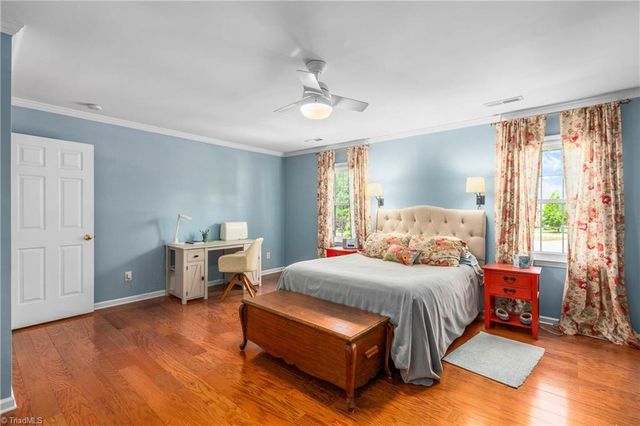841 Lisa Run Court, Kernersville, NC 27284