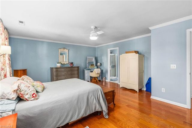 841 Lisa Run Court, Kernersville, NC 27284