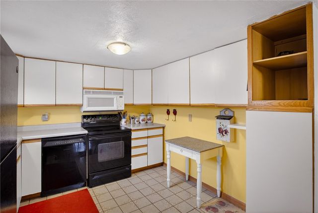 110 Barnickel Street, Chartiers, PA 15347