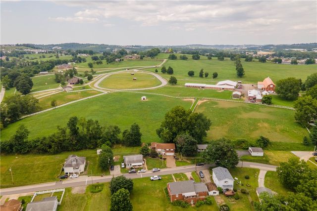 110 Barnickel Street, Chartiers, PA 15347