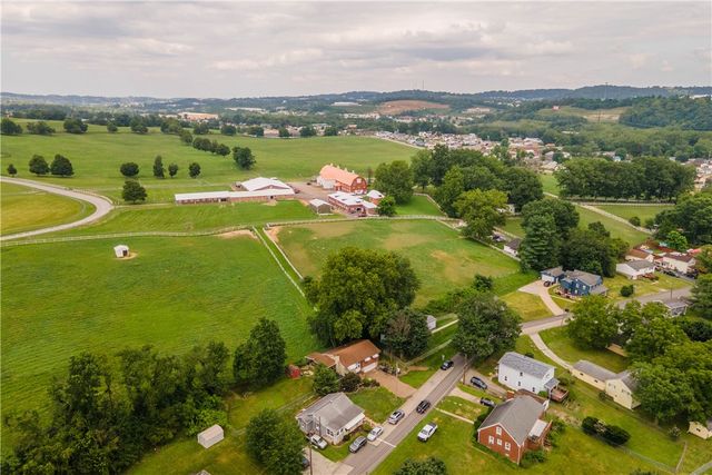 110 Barnickel Street, Chartiers, PA 15347