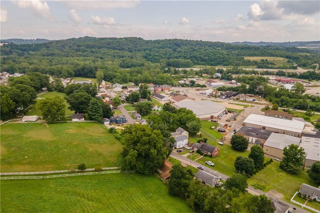 110 Barnickel Street, Chartiers, PA 15347