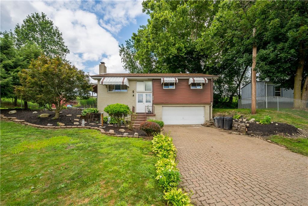 110 Barnickel Street, Chartiers, PA 15347