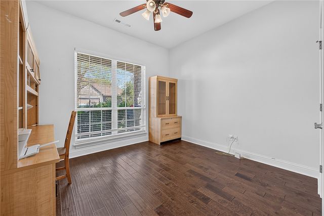 3791 Spanish Bay Place, Fayetteville, AR 72701