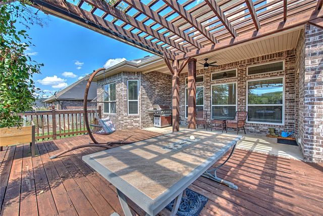 3791 Spanish Bay Place, Fayetteville, AR 72701