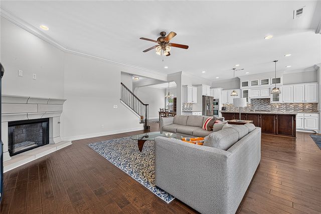 3791 Spanish Bay Place, Fayetteville, AR 72701