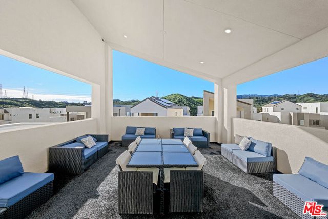 26710 Beartown Lane, Valencia, CA 91381