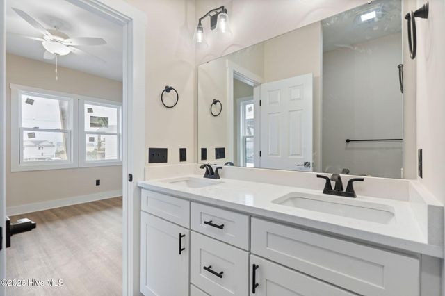 721 N New River Drive B, Surf City, NC 28445
