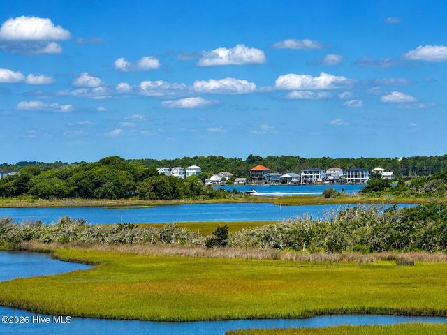 721 N New River Drive B, Surf City, NC 28445