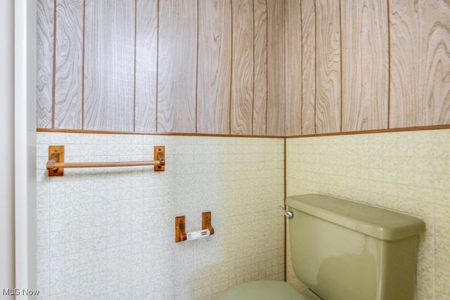 24681 Aurora Road, Bedford Heights, OH 44146