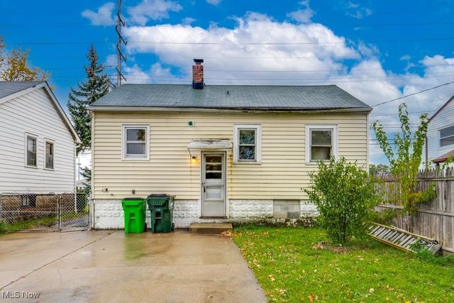 24681 Aurora Road, Bedford Heights, OH 44146