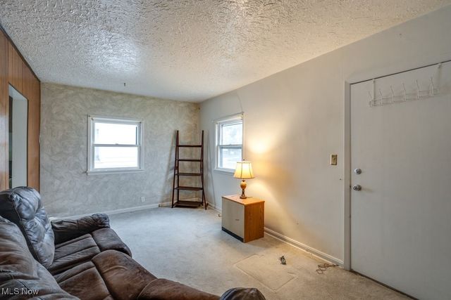 24681 Aurora Road, Bedford Heights, OH 44146