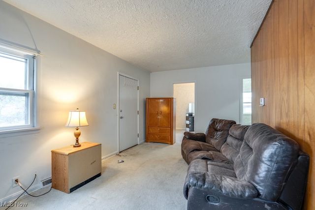 24681 Aurora Road, Bedford Heights, OH 44146