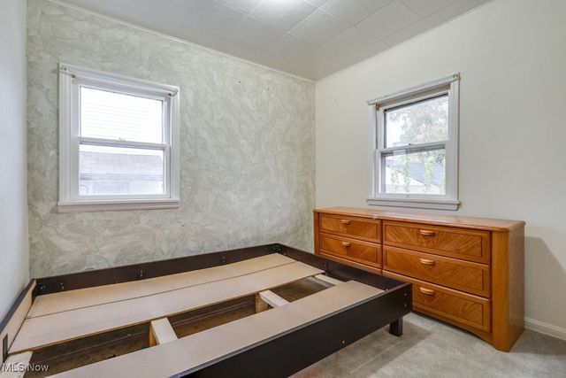 24681 Aurora Road, Bedford Heights, OH 44146