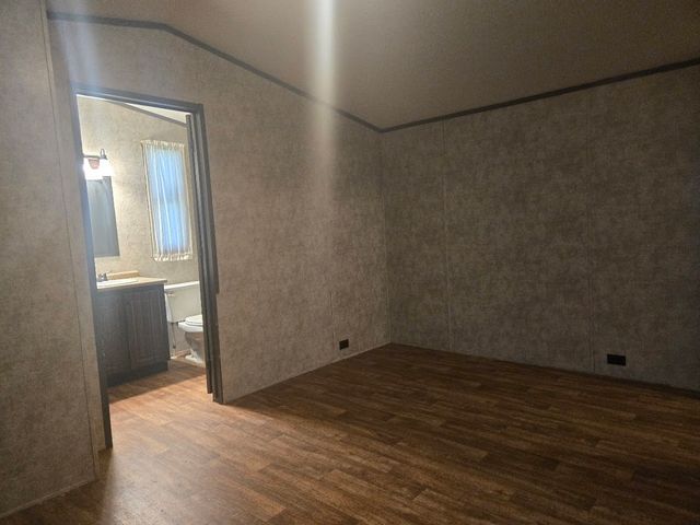 174 Maple Avenue, Streetman, TX 75859