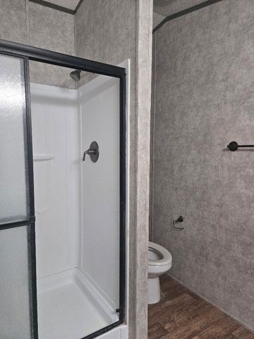 174 Maple Avenue, Streetman, TX 75859