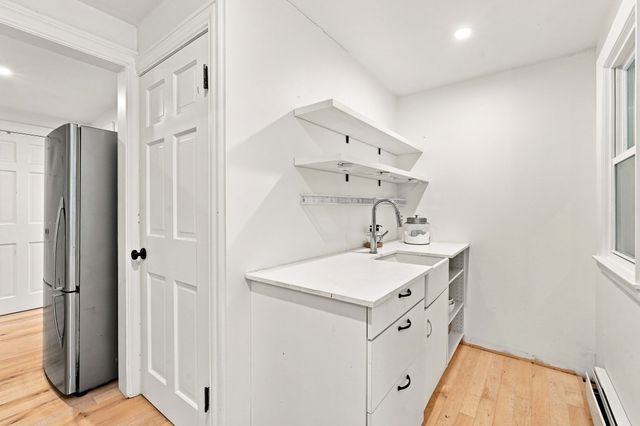 5 Pine St, South Hadley, MA 01075