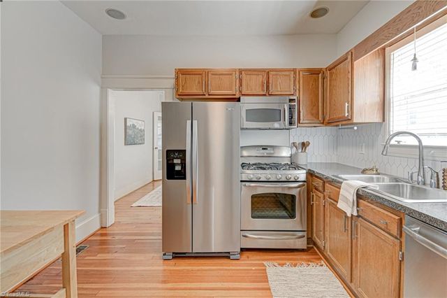 318 Corona Street, Winston-salem, NC 27103