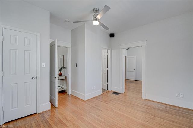 318 Corona Street, Winston-salem, NC 27103