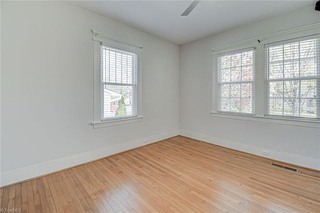 318 Corona Street, Winston-salem, NC 27103