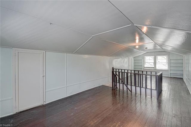 318 Corona Street, Winston-salem, NC 27103