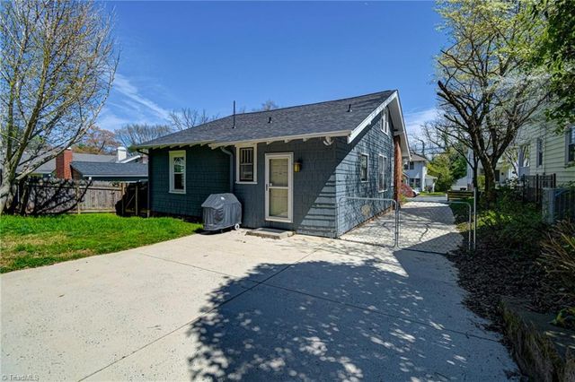 318 Corona Street, Winston-salem, NC 27103