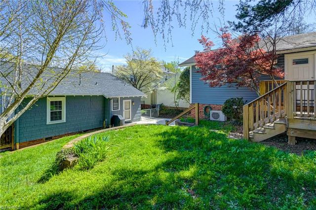 318 Corona Street, Winston-salem, NC 27103