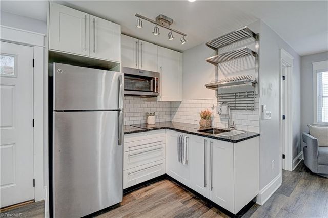 318 Corona Street, Winston-salem, NC 27103