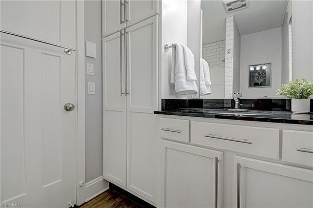 318 Corona Street, Winston-salem, NC 27103