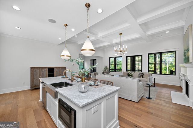 615 Forest Pointe Drive, Forsyth, GA 31029