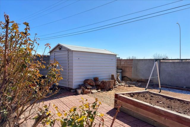 3312 Avenida Del Oro, Santa Fe, NM 87507