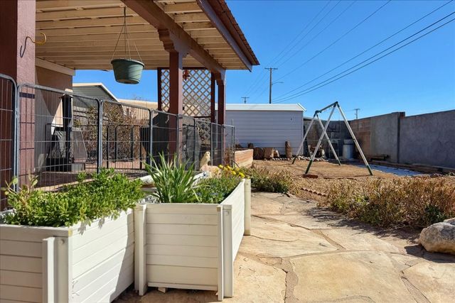 3312 Avenida Del Oro, Santa Fe, NM 87507
