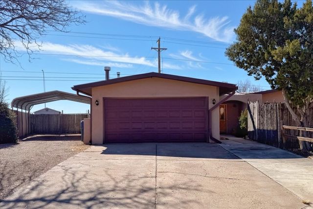 3312 Avenida Del Oro, Santa Fe, NM 87507