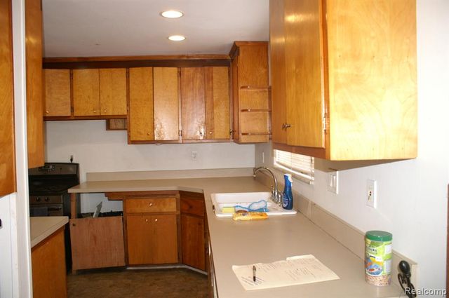 28664 Fernwood Street, Inkster, MI 48141