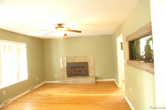 28664 Fernwood Street, Inkster, MI 48141