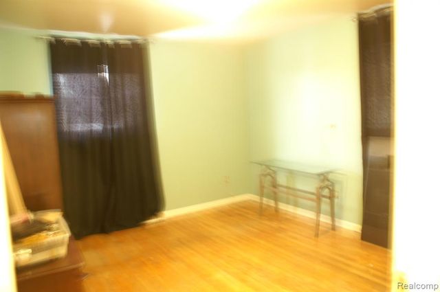 28664 Fernwood Street, Inkster, MI 48141