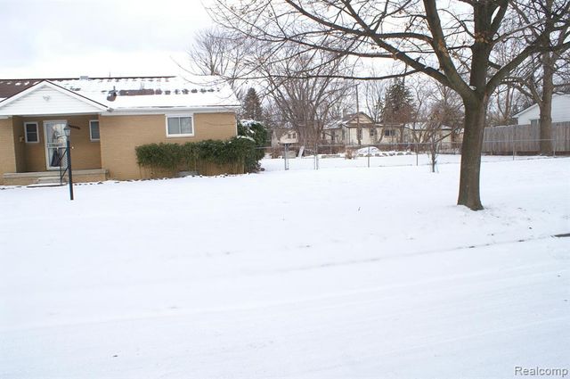 28664 Fernwood Street, Inkster, MI 48141