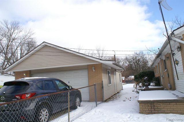 28664 Fernwood Street, Inkster, MI 48141