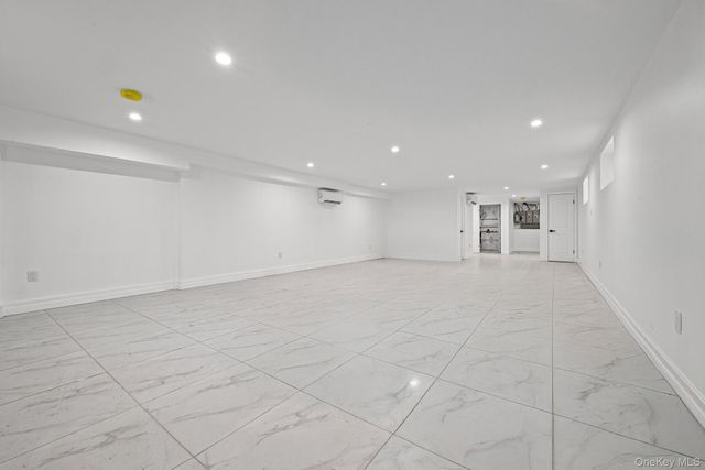 160-15 118th Road, Jamaica South, NY 11434