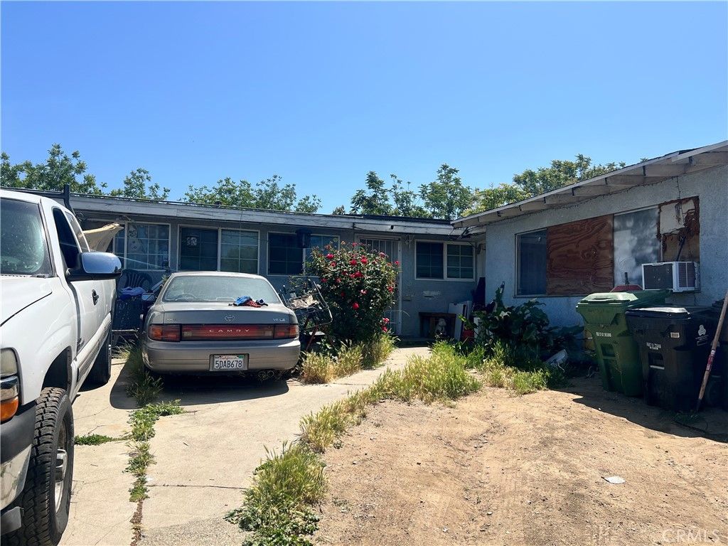 14976 Ryan Street, Sylmar, CA 91342 — exterior